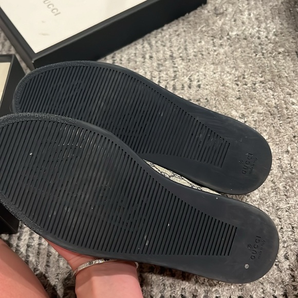 Gucci sneakers size 7.5 - Picture 6 of 10
